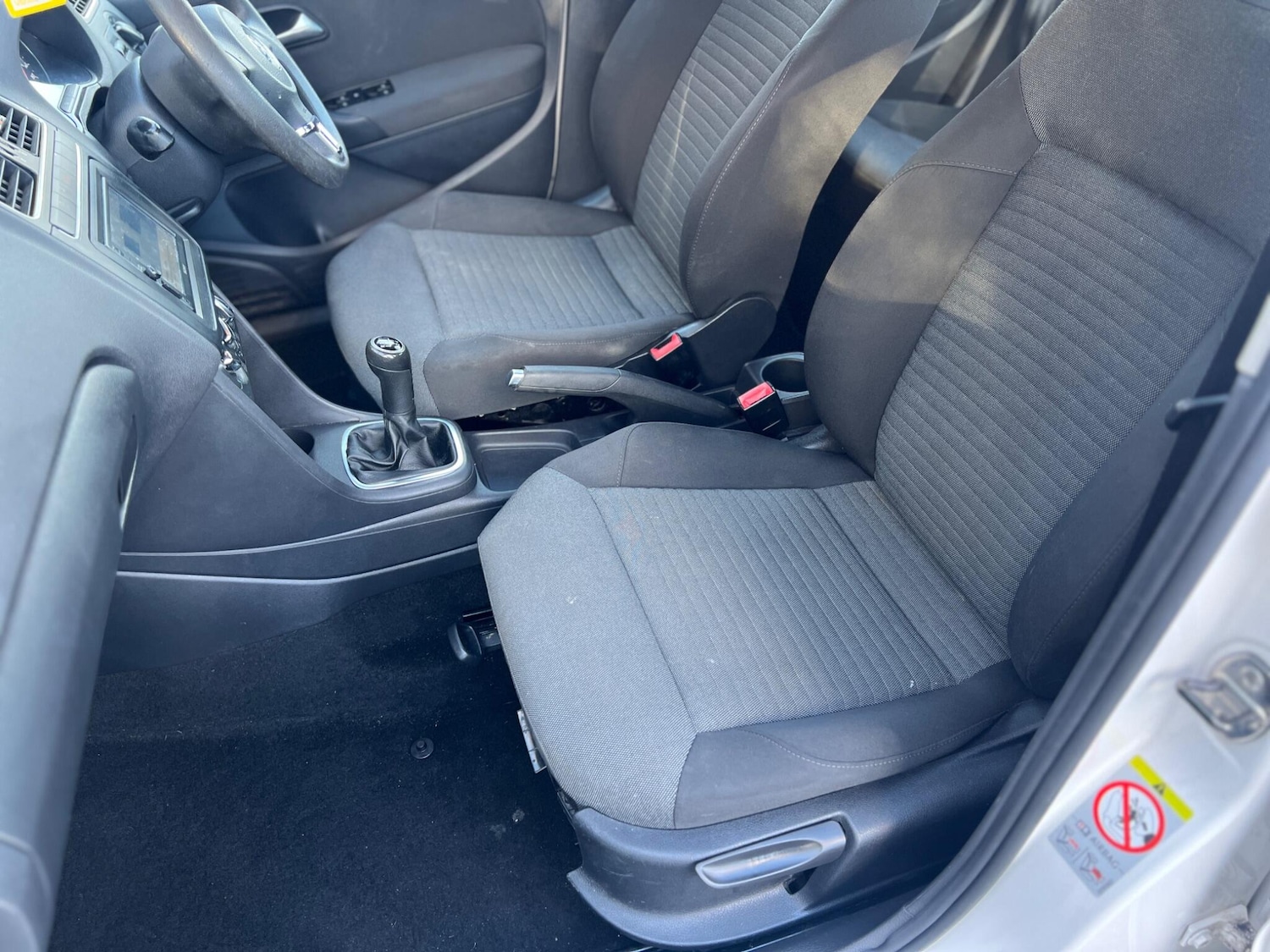 Used Volkswagen Polo 2010 for sale - 77203979: Photo 55