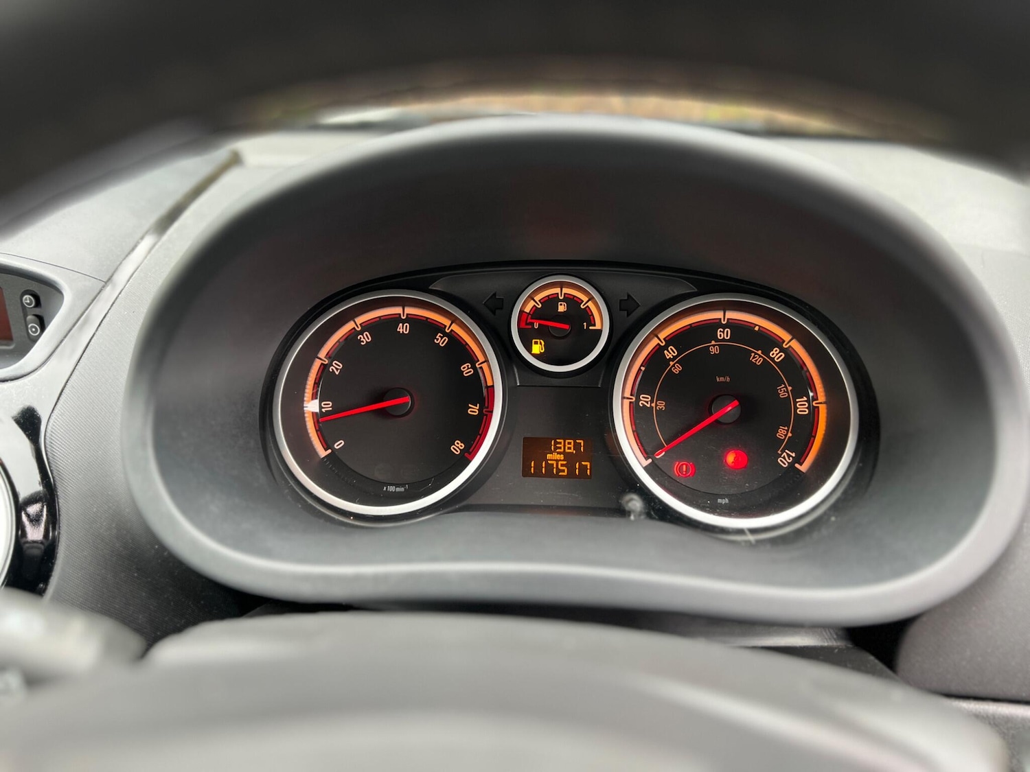 Used Vauxhall Corsa 2008 for sale - 77625319: Photo 32