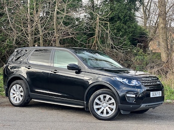 Used Land Rover Discovery Sport 2016 for sale - 77852897: Photo