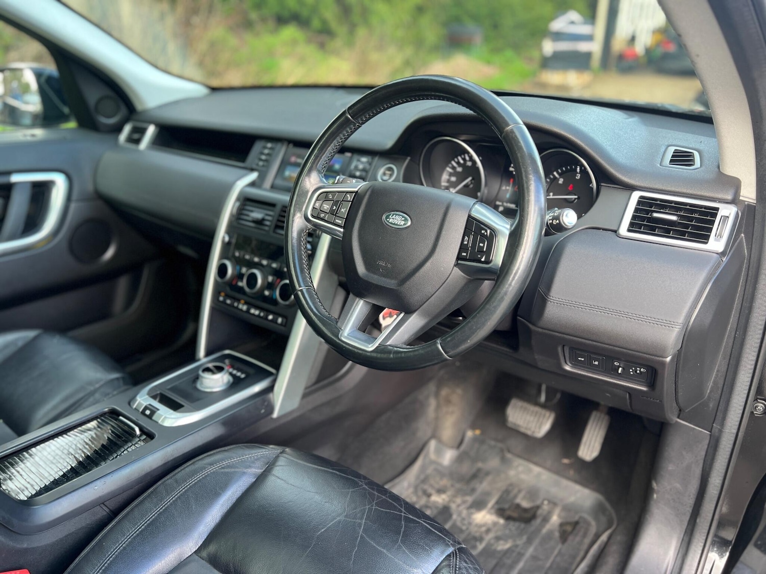 Used Land Rover Discovery Sport 2016 for sale - 77852897: Photo 32