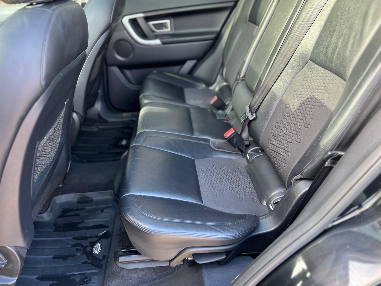 Used Land Rover Discovery Sport 2016 for sale - 77852897: Photo 41