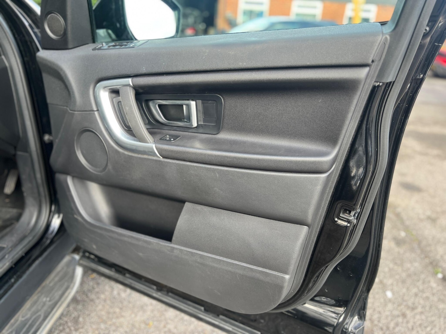 Used Land Rover Discovery Sport 2016 for sale - 77852897: Photo 45