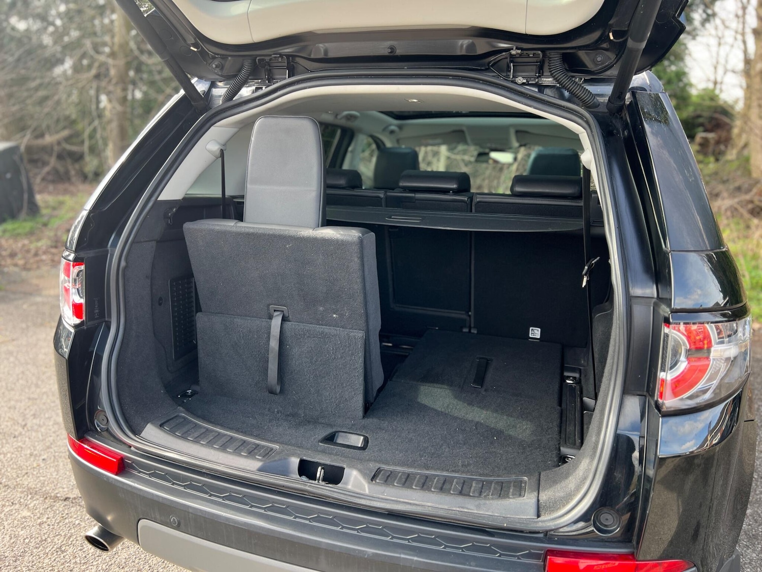 Used Land Rover Discovery Sport 2016 for sale - 77852897: Photo 60