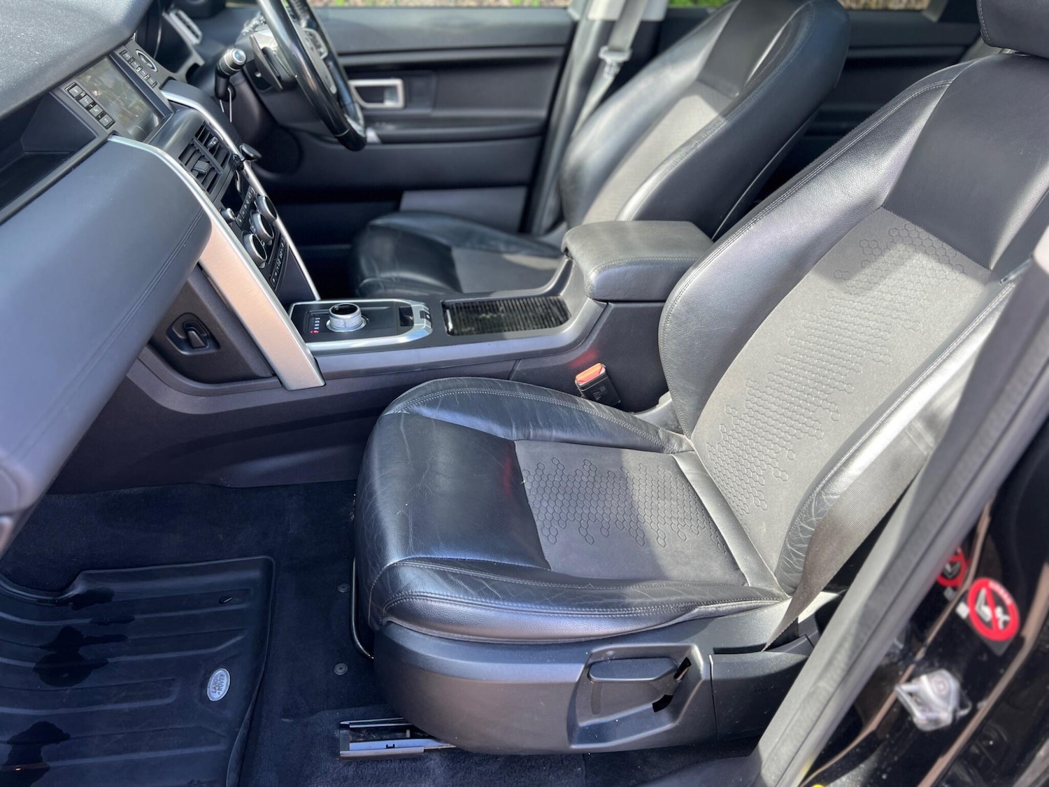 Used Land Rover Discovery Sport 2016 for sale - 77852897: Photo 63