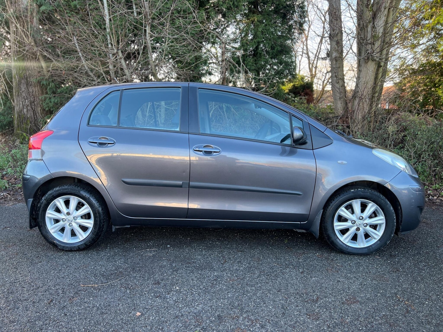Used Toyota Yaris 2009 for sale - 77202515: Photo 23