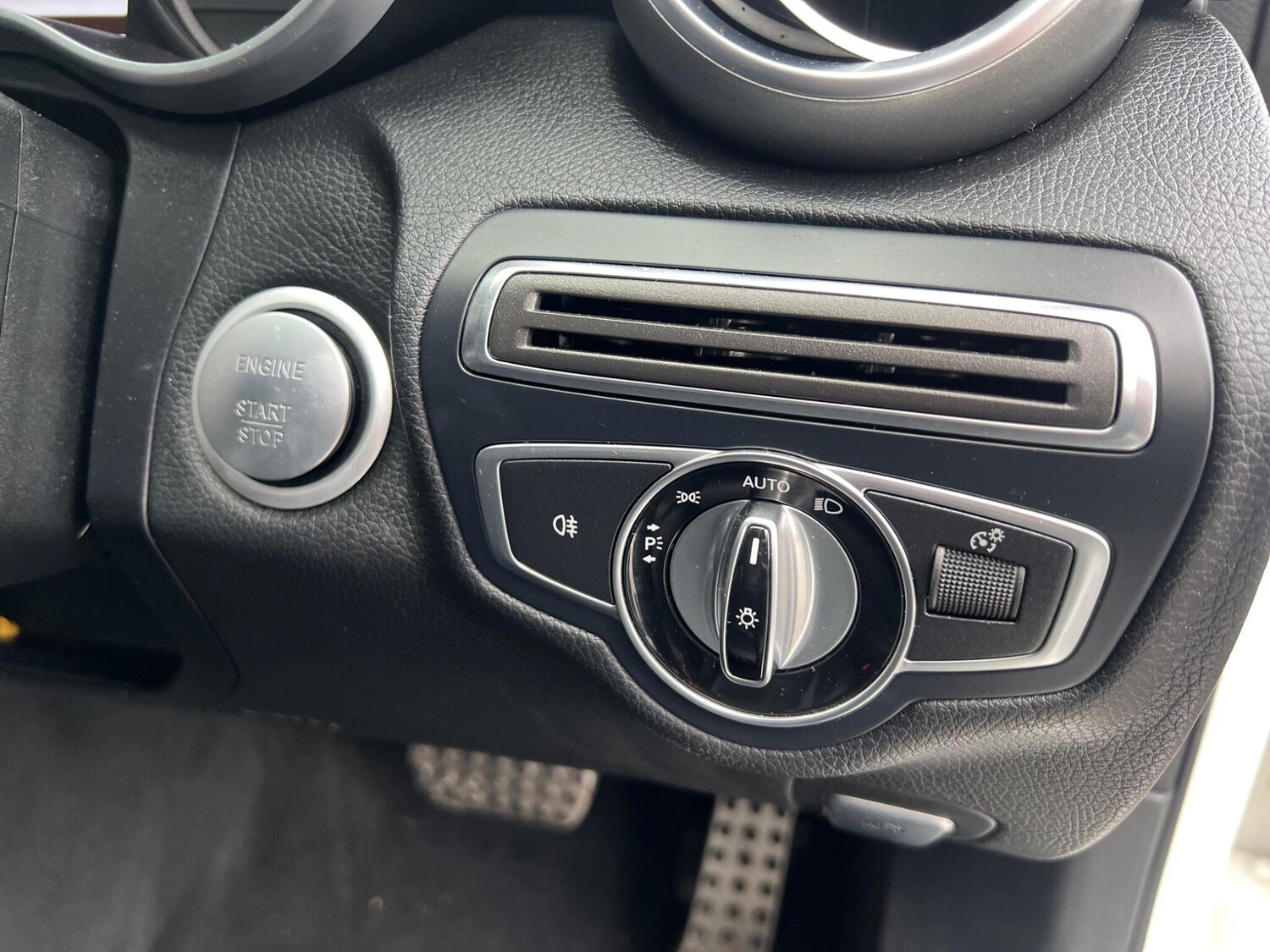 Used Mercedes-Benz C Class 2016 for sale - 77400818: Photo 41