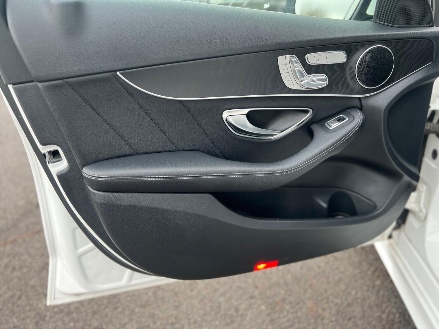 Used Mercedes-Benz C Class 2016 for sale - 77400818: Photo 43