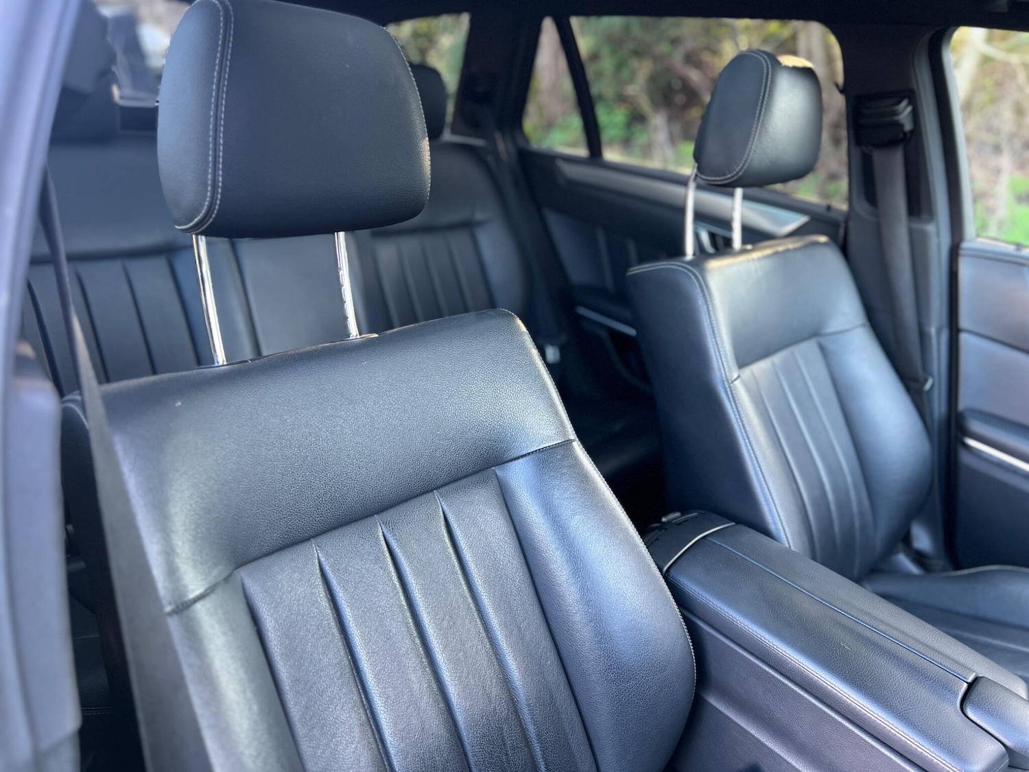 Used Mercedes-Benz E Class 2015 for sale - 77892708: Photo 31