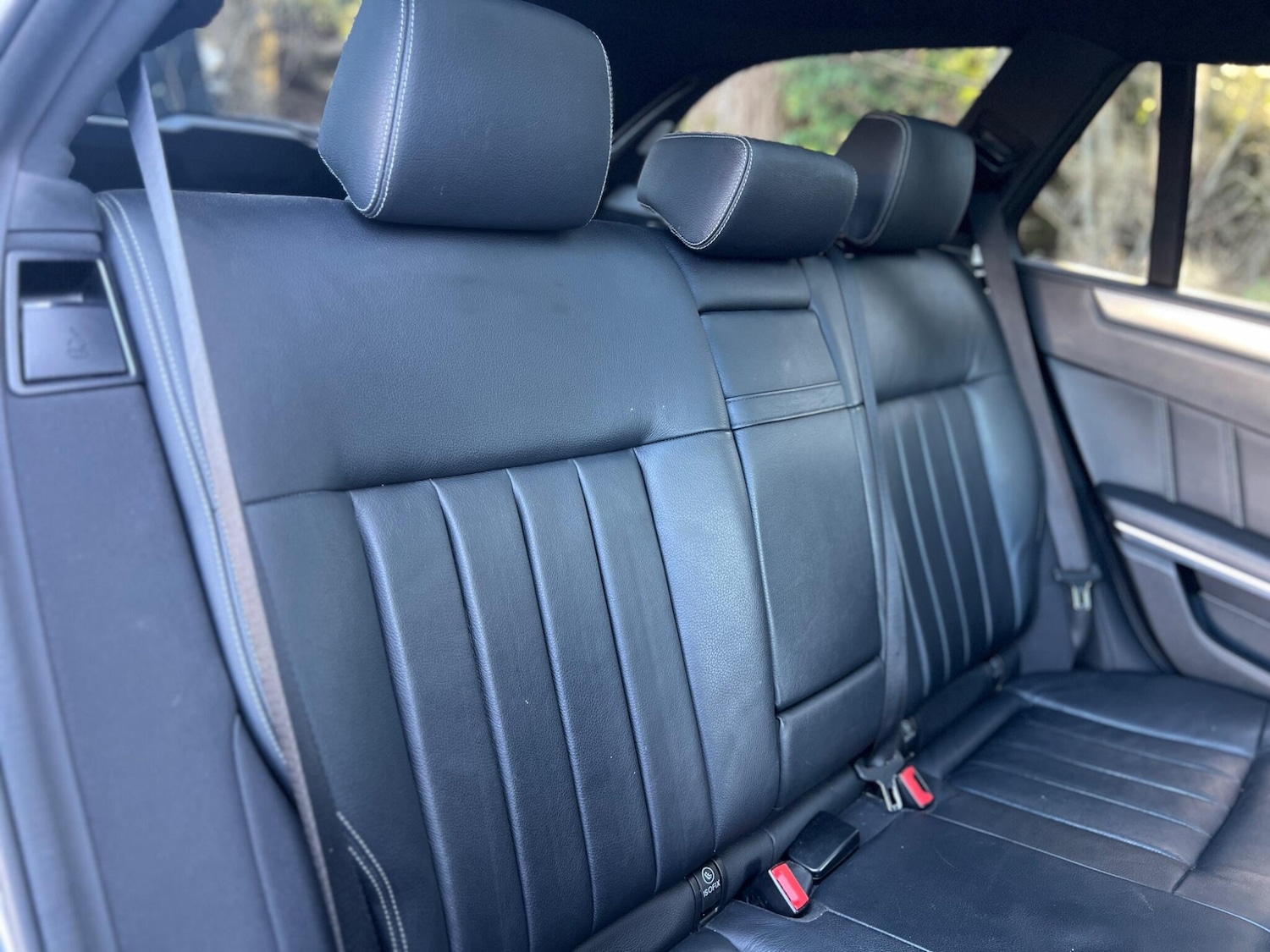 Used Mercedes-Benz E Class 2015 for sale - 77892708: Photo 35