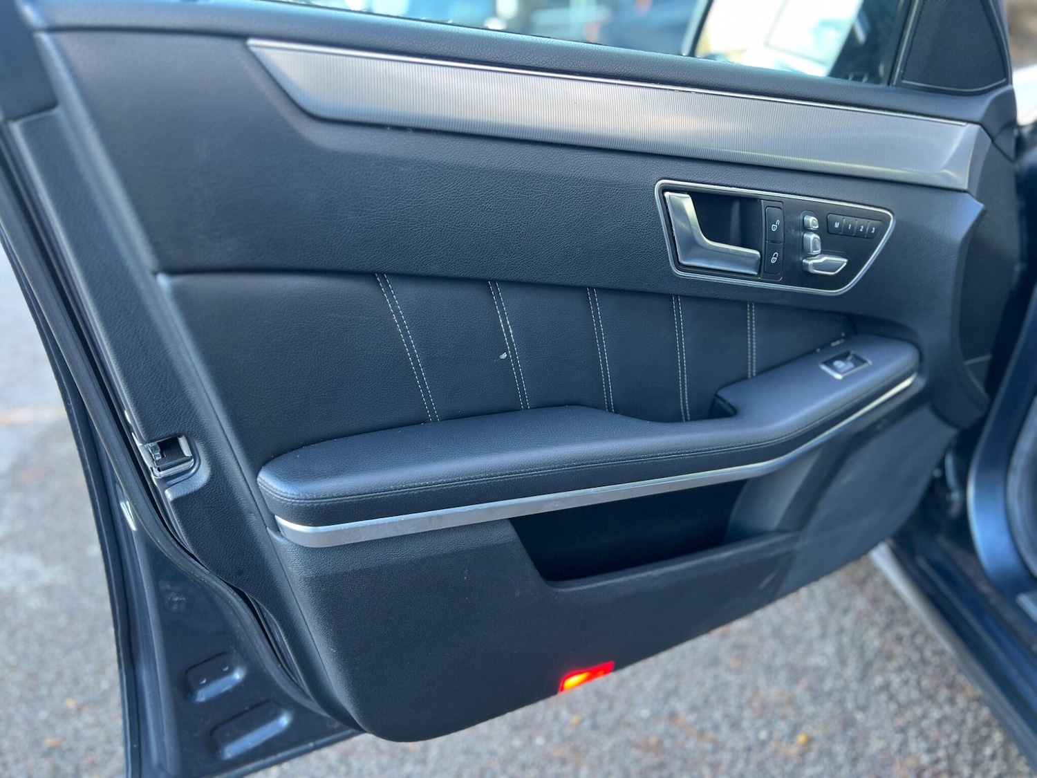 Used Mercedes-Benz E Class 2015 for sale - 77892708: Photo 46