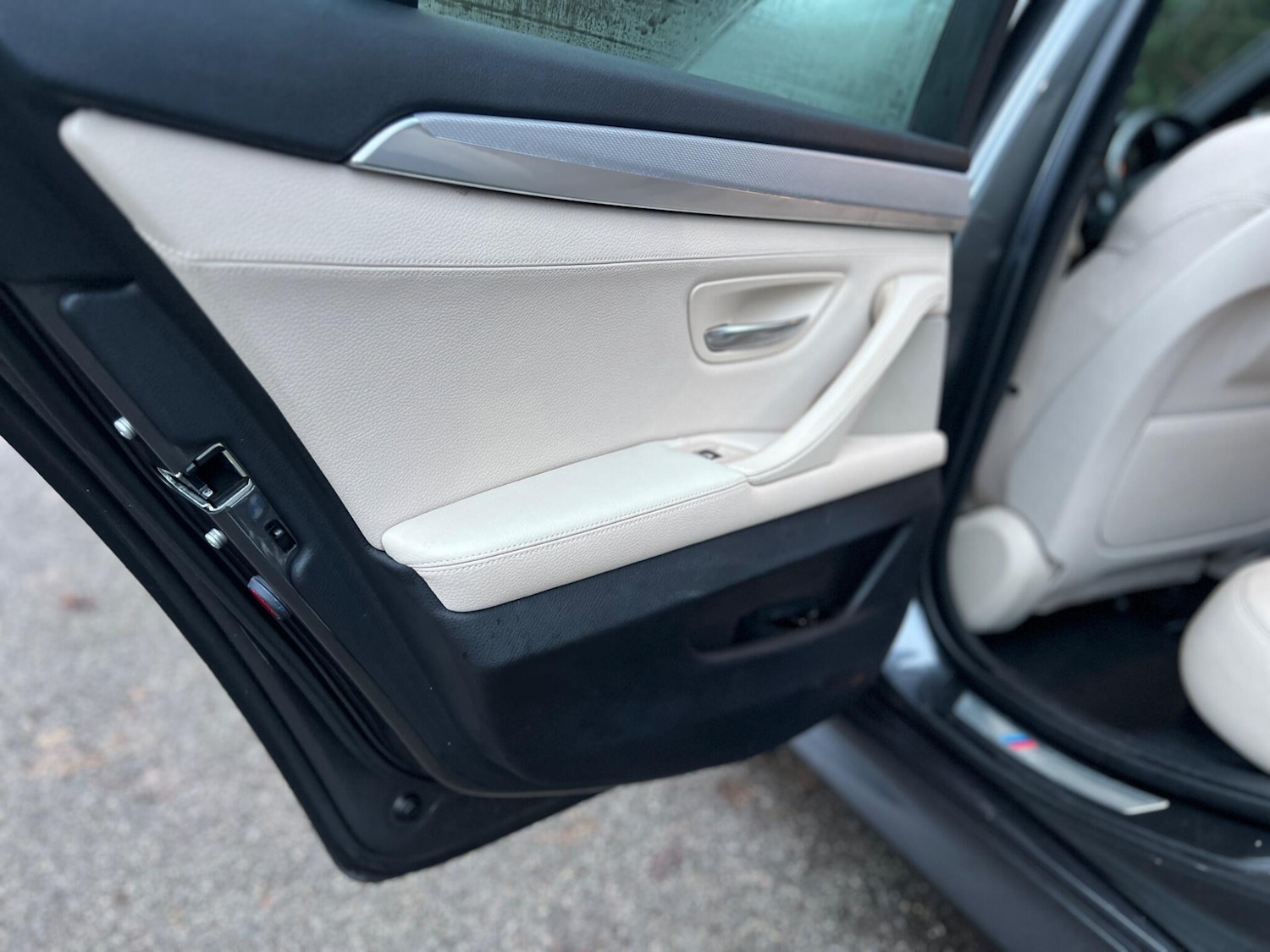 Used BMW 5 Series 2016 for sale - 77120764: Photo 48