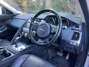 Used Jaguar E-Pace 2018 for sale - 78244215: Photo