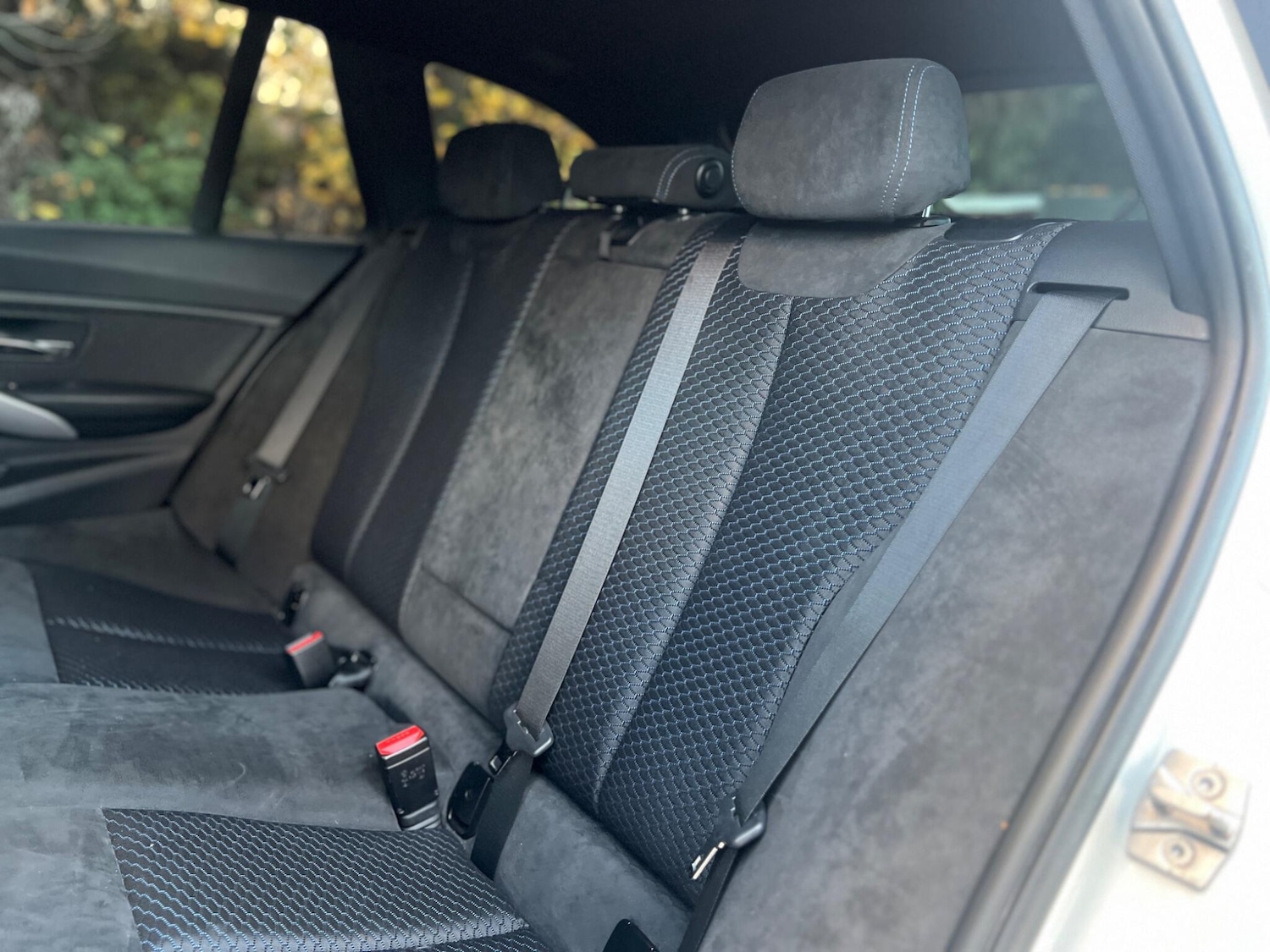 Used BMW 3 Series for sale - 77120143: Photo 32