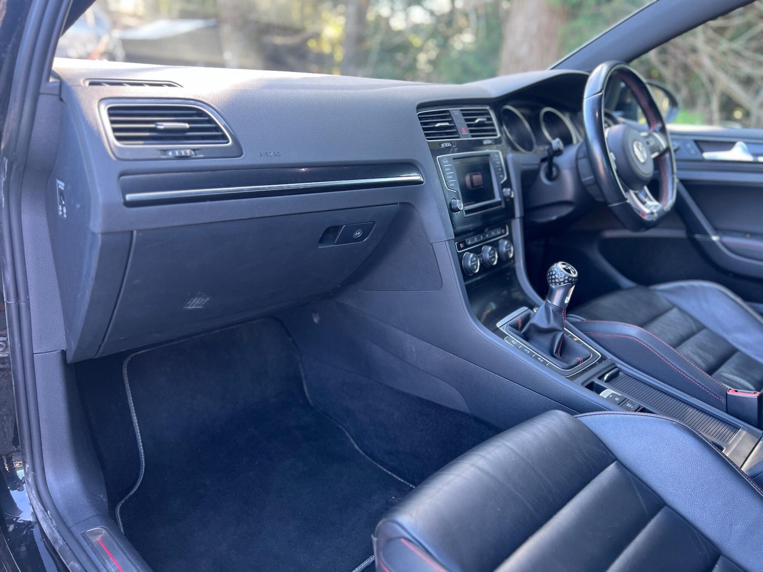 Used Volkswagen Golf 2015 for sale - 78116106: Photo 19