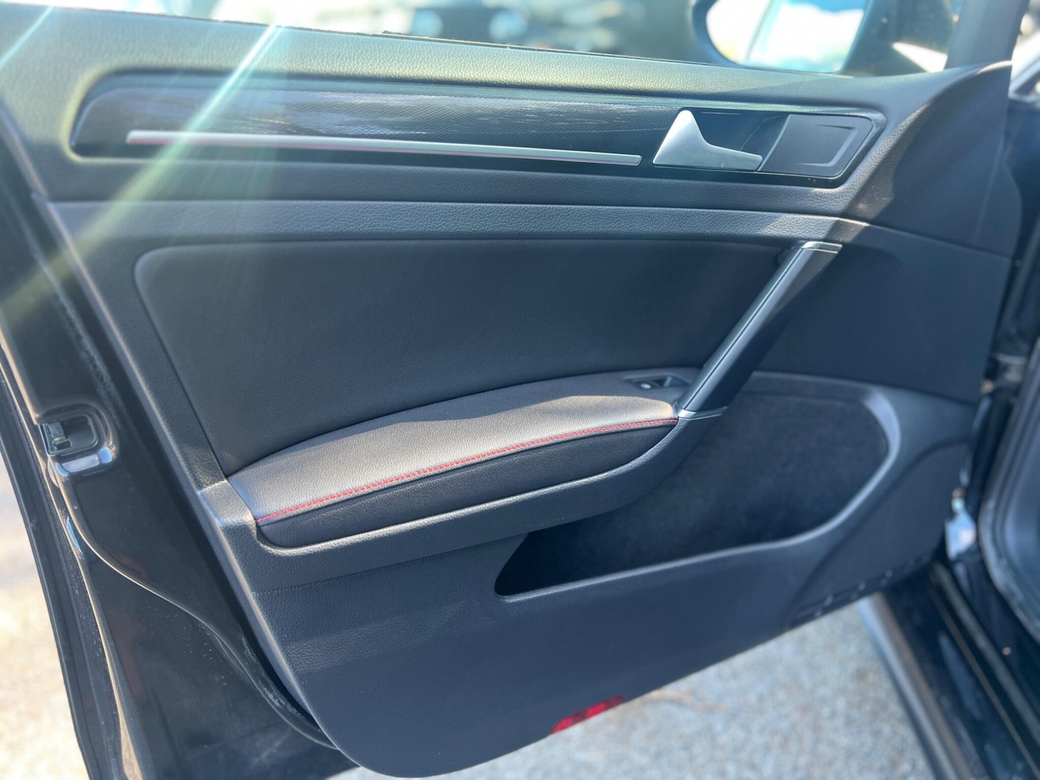 Used Volkswagen Golf 2015 for sale - 78116106: Photo 28