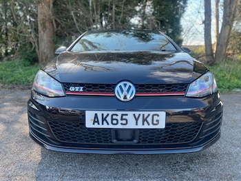 Used Volkswagen Golf 2015 for sale - 78116106: Photo