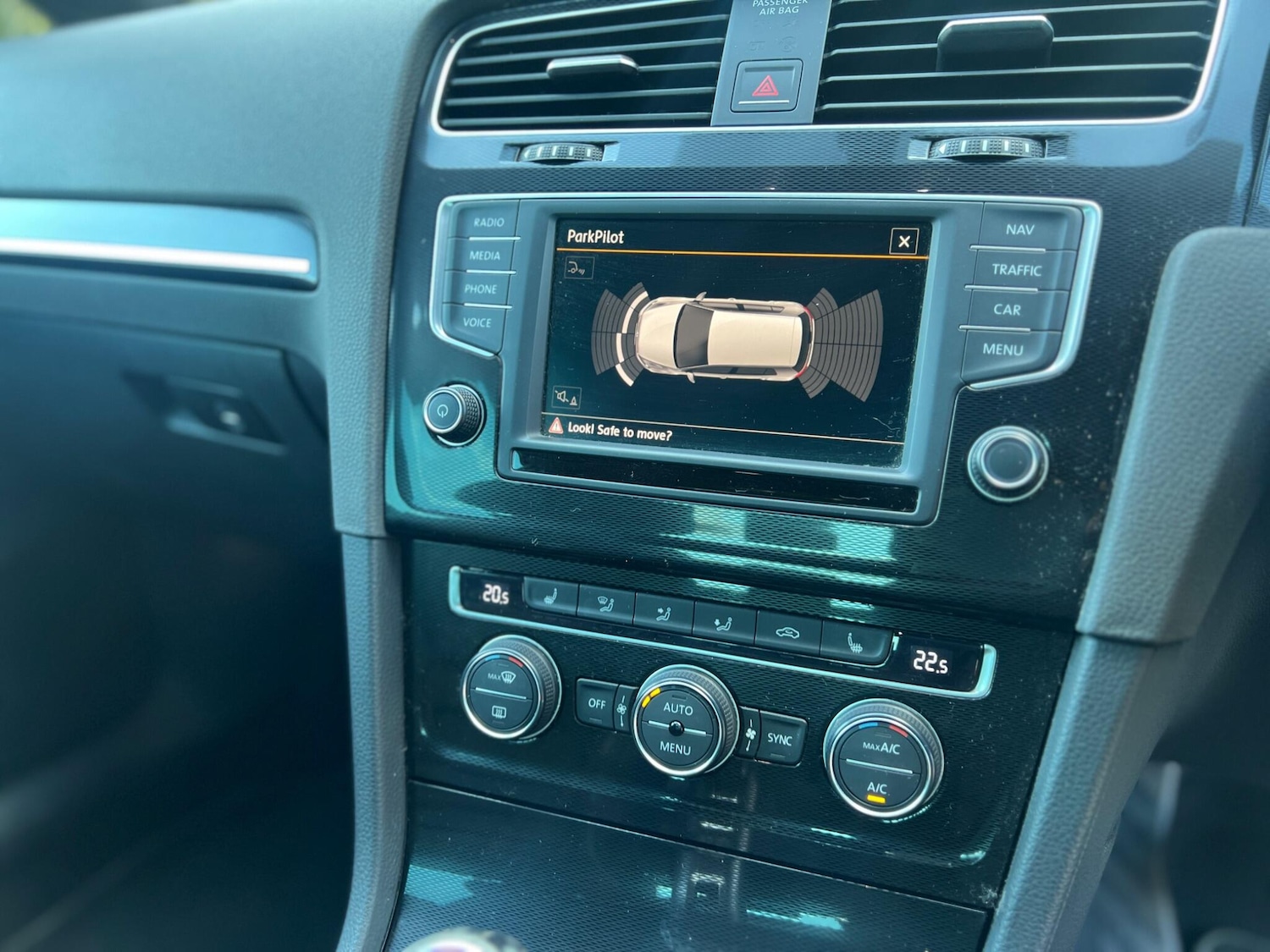 Used Volkswagen Golf 2015 for sale - 78116106: Photo 40