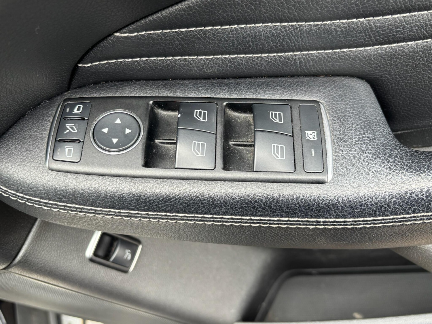 Used Mercedes-Benz M Class 2012 for sale - 78148360: Photo 22