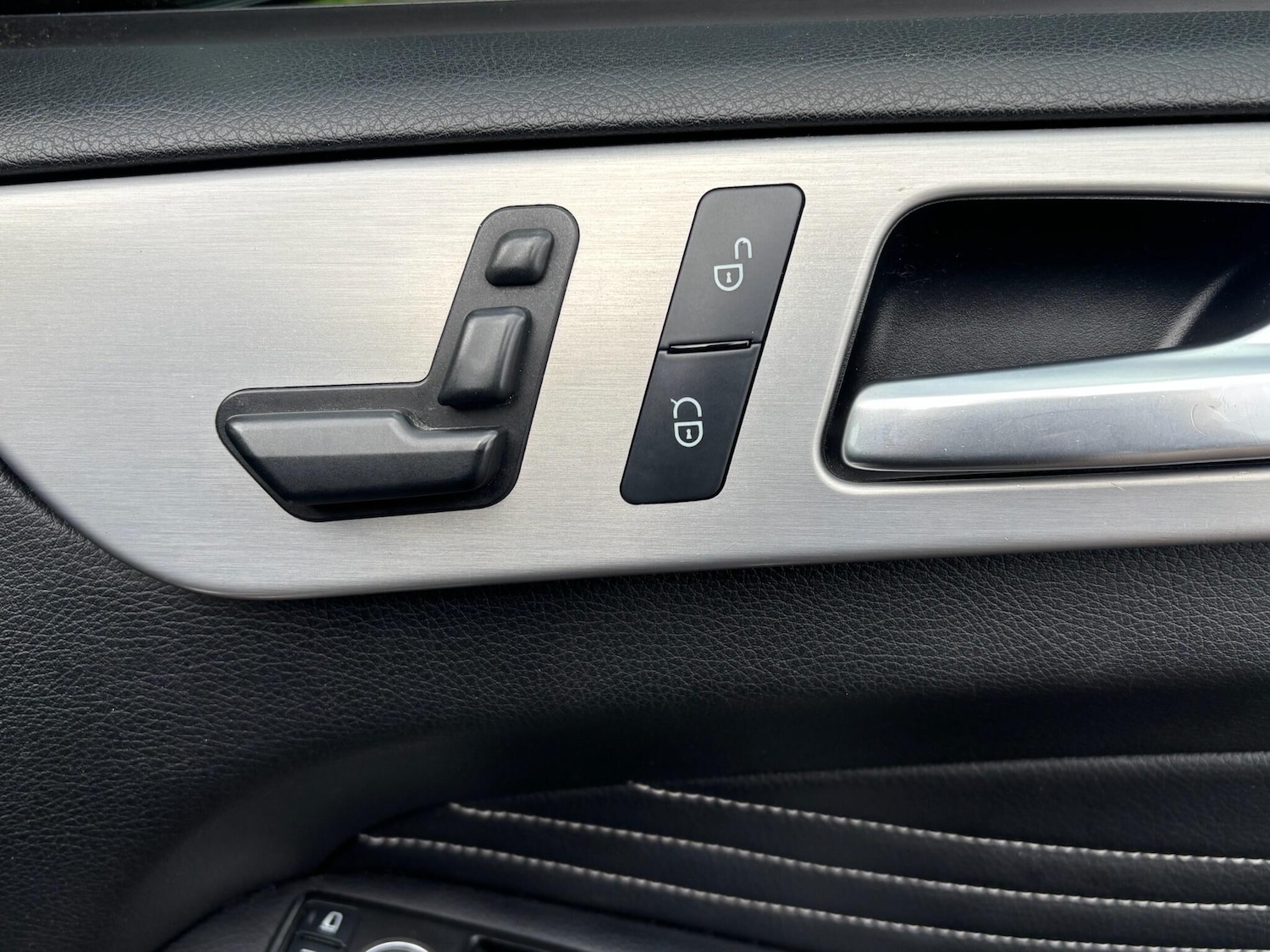 Used Mercedes-Benz M Class 2012 for sale - 78148360: Photo 23