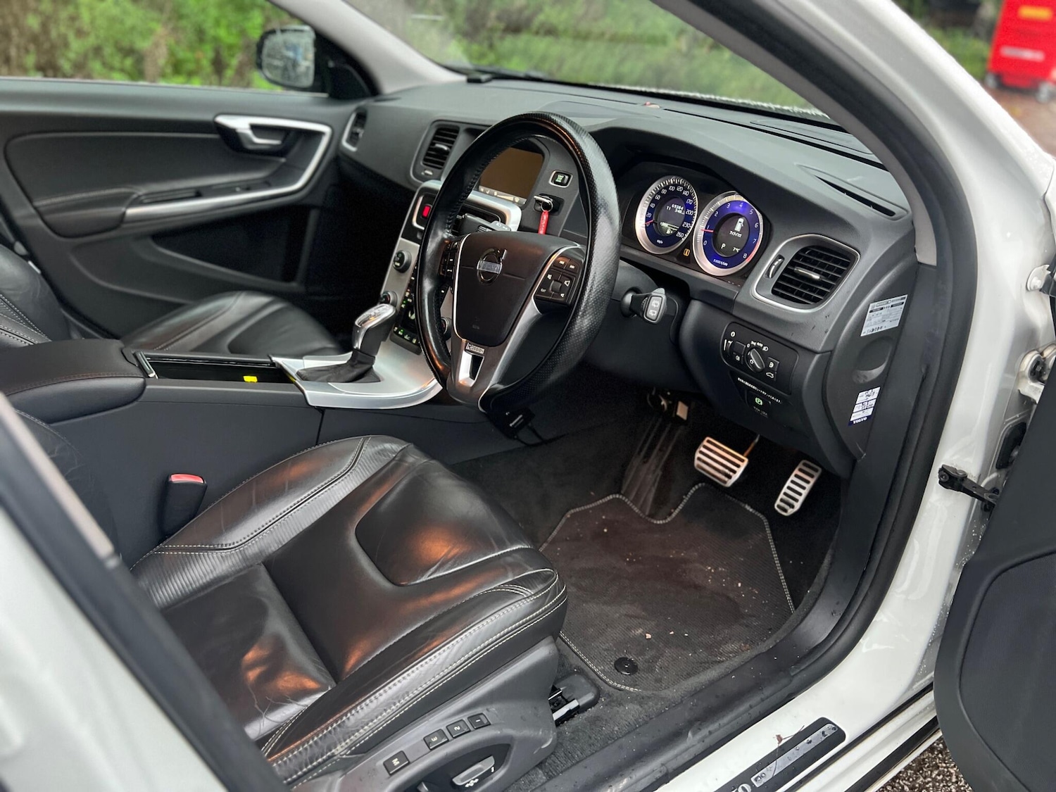 Used Volvo V60 2025 for sale - 77120574: Photo 25