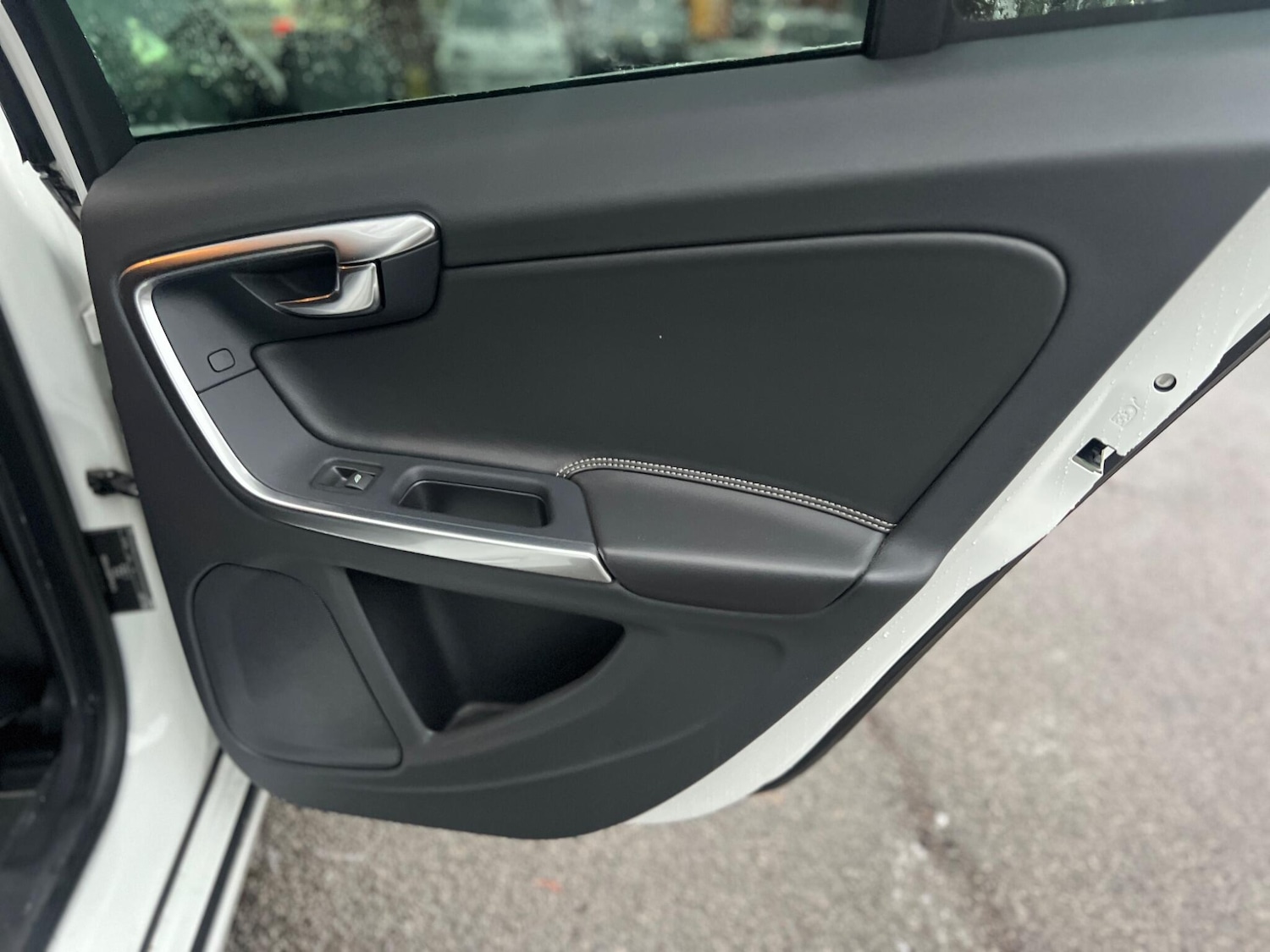 Used Volvo V60 2025 for sale - 77120574: Photo 33