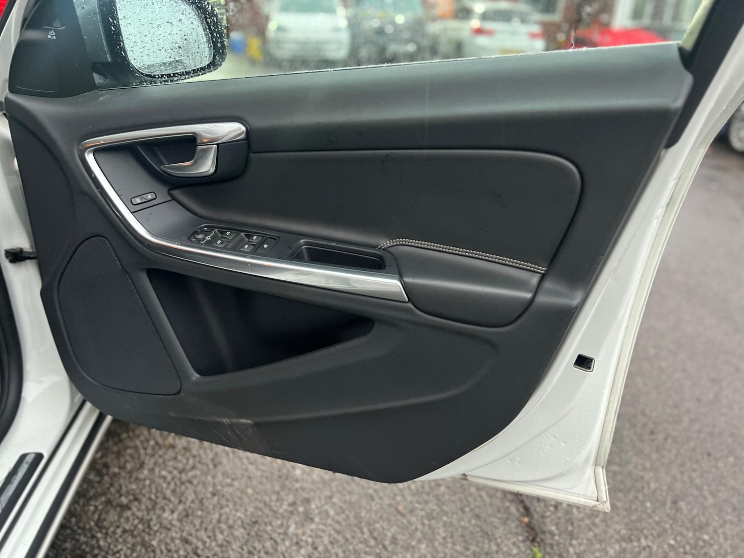 Used Volvo V60 2025 for sale - 77120574: Photo 34