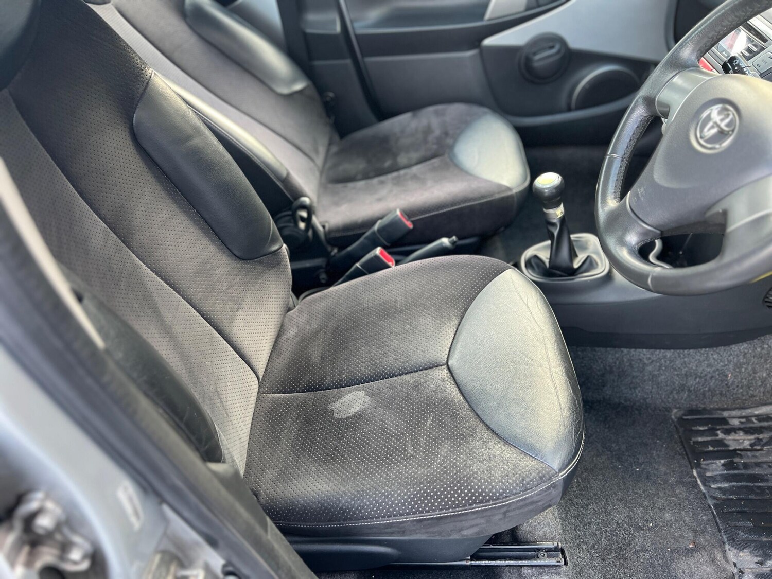 Used Toyota AYGO 2013 for sale - 77479231: Photo 24