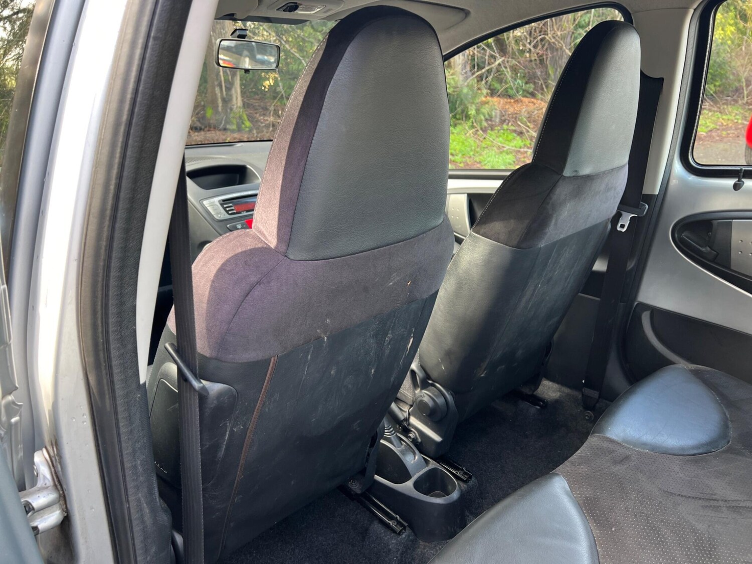 Used Toyota AYGO 2013 for sale - 77479231: Photo 28