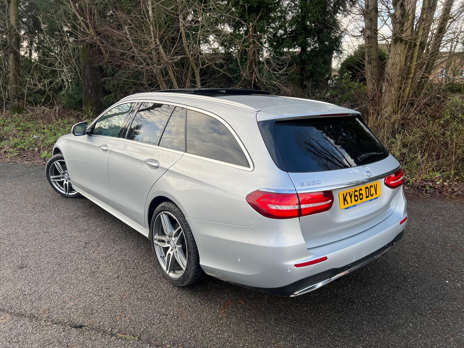 Used Mercedes-Benz E Class for sale - 77304972: Photo 14