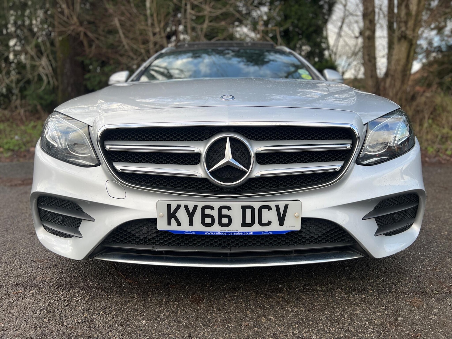 Used Mercedes-Benz E Class for sale - 77304972: Photo 3