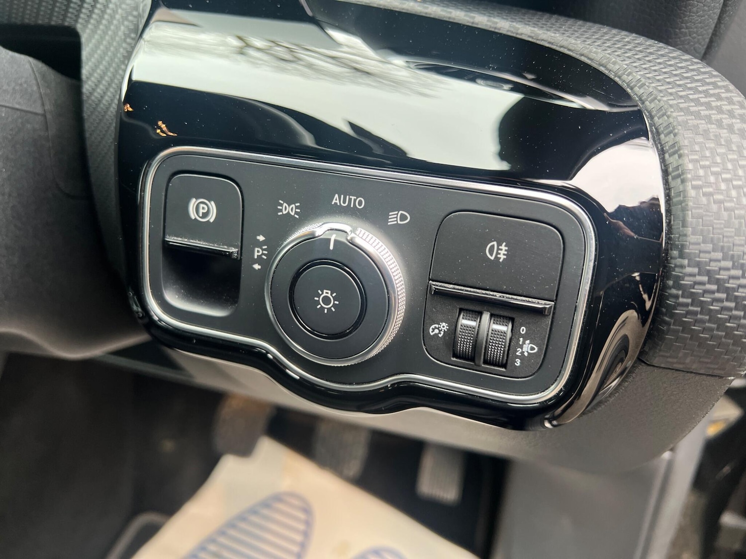 Used Mercedes-Benz A-Class for sale - 77598241: Photo 40