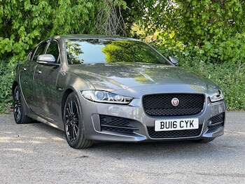 Used Jaguar XE 2016 for sale - 78417137: Photo