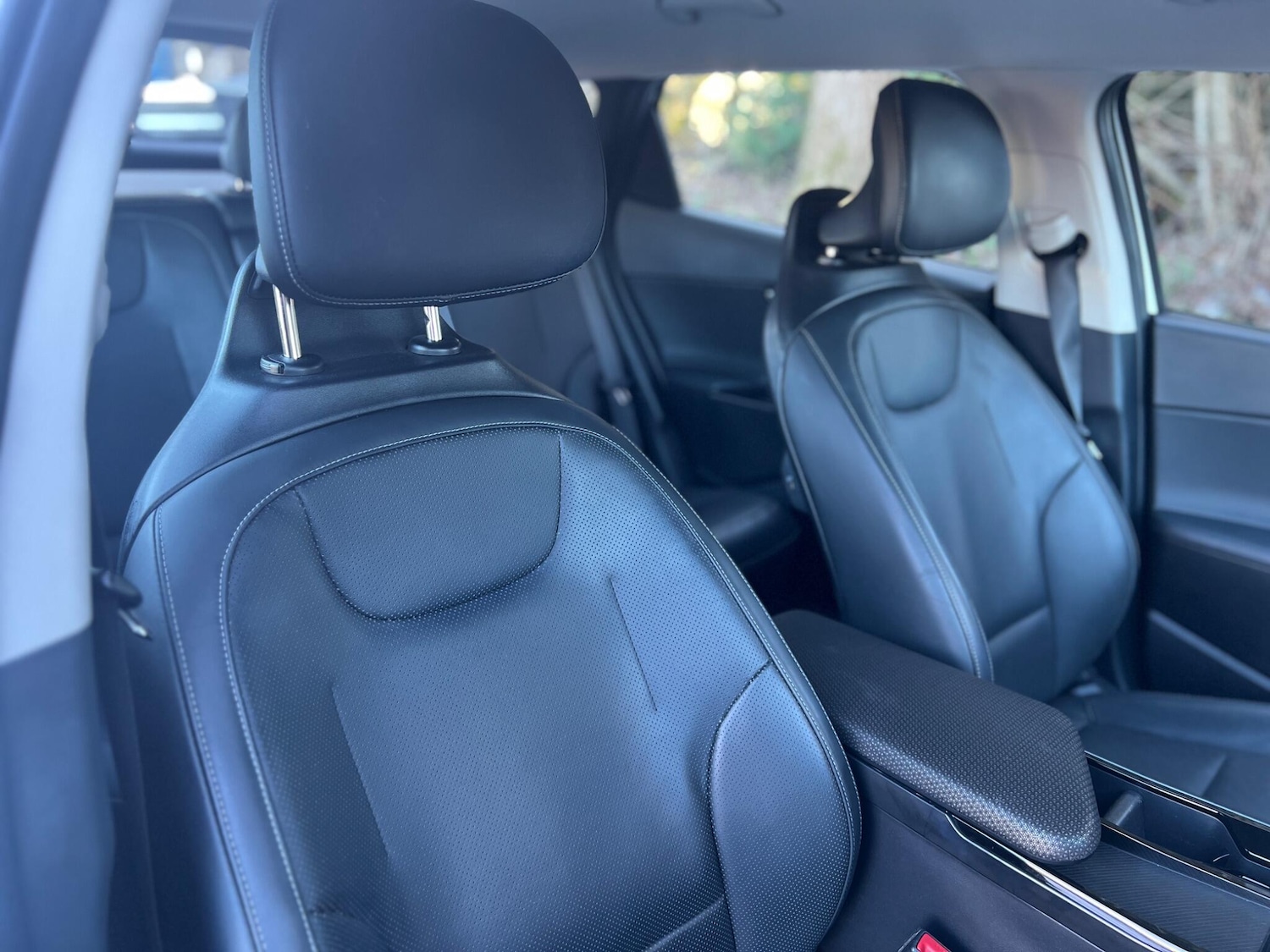 Used Kia EV6 2023 for sale - 77131390: Photo 32