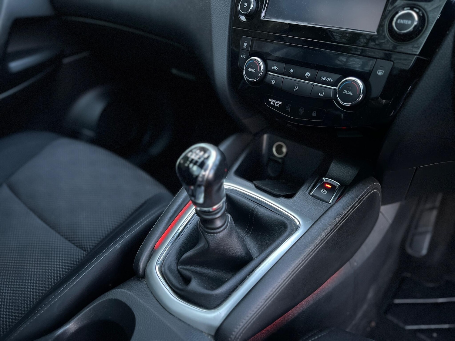 Used Nissan Qashqai 2015 for sale - 77120422: Photo 27