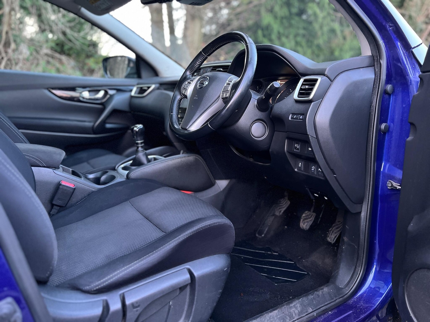 Used Nissan Qashqai 2015 for sale - 77120422: Photo 29