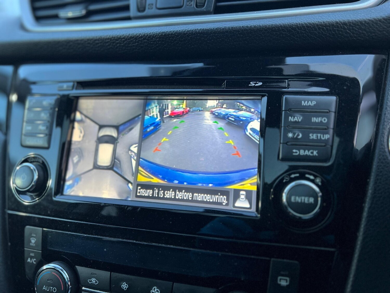 Used Nissan Qashqai 2015 for sale - 77120422: Photo 50