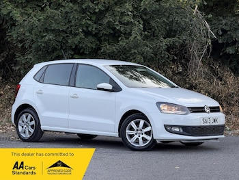 Used Volkswagen Polo 2013 for sale - 79373560: Photo