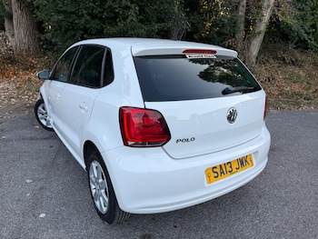 Used Volkswagen Polo 2013 for sale - 79373560: Photo