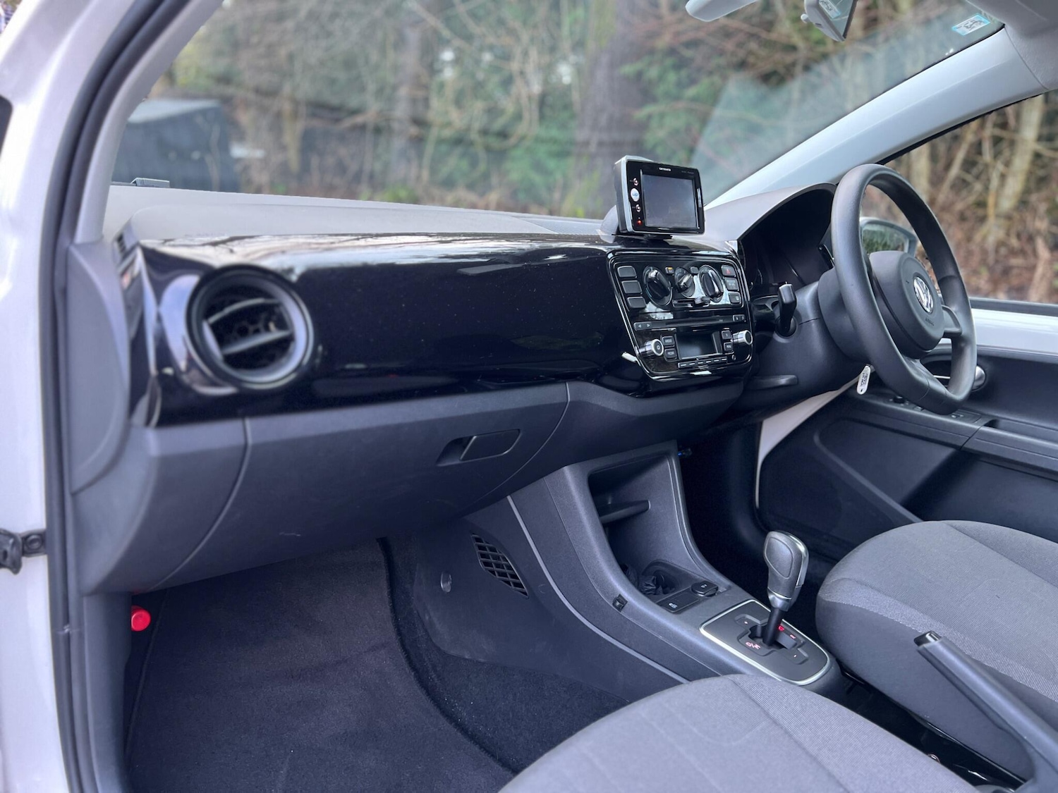 Used Volkswagen up! for sale - 77425375: Photo 27