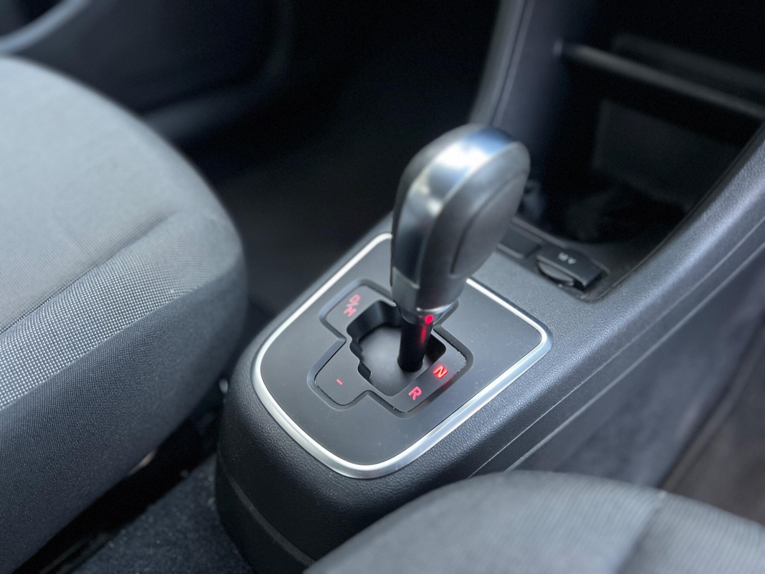 Used Volkswagen up! for sale - 77425375: Photo 28