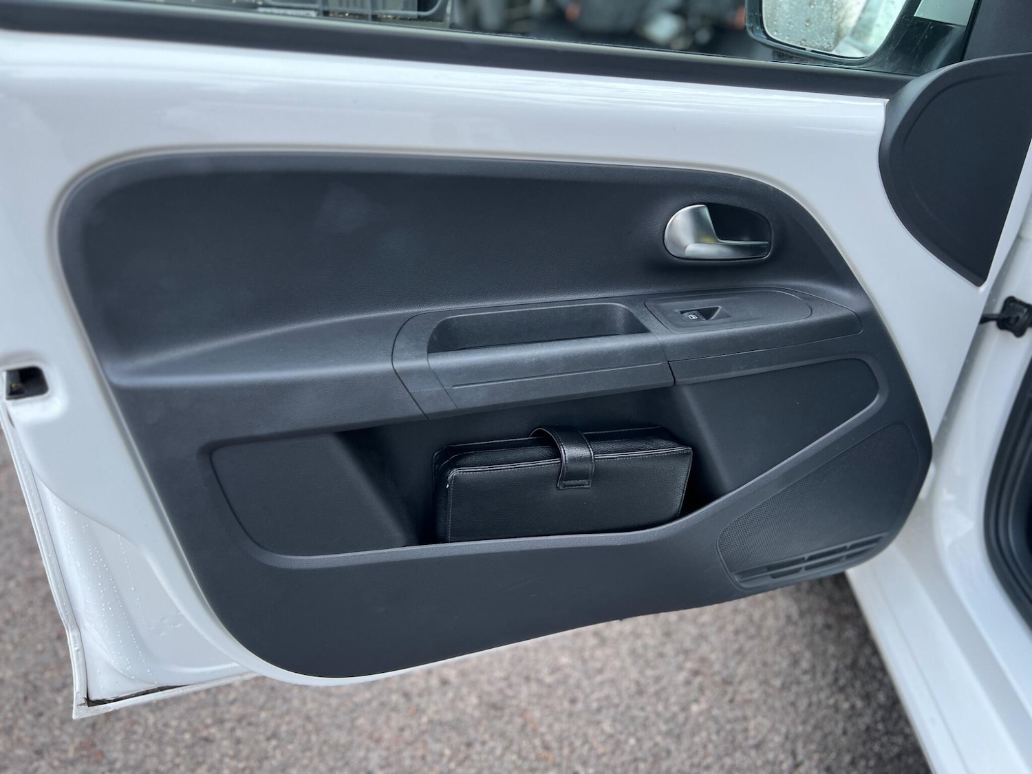 Used Volkswagen up! for sale - 77425375: Photo 36