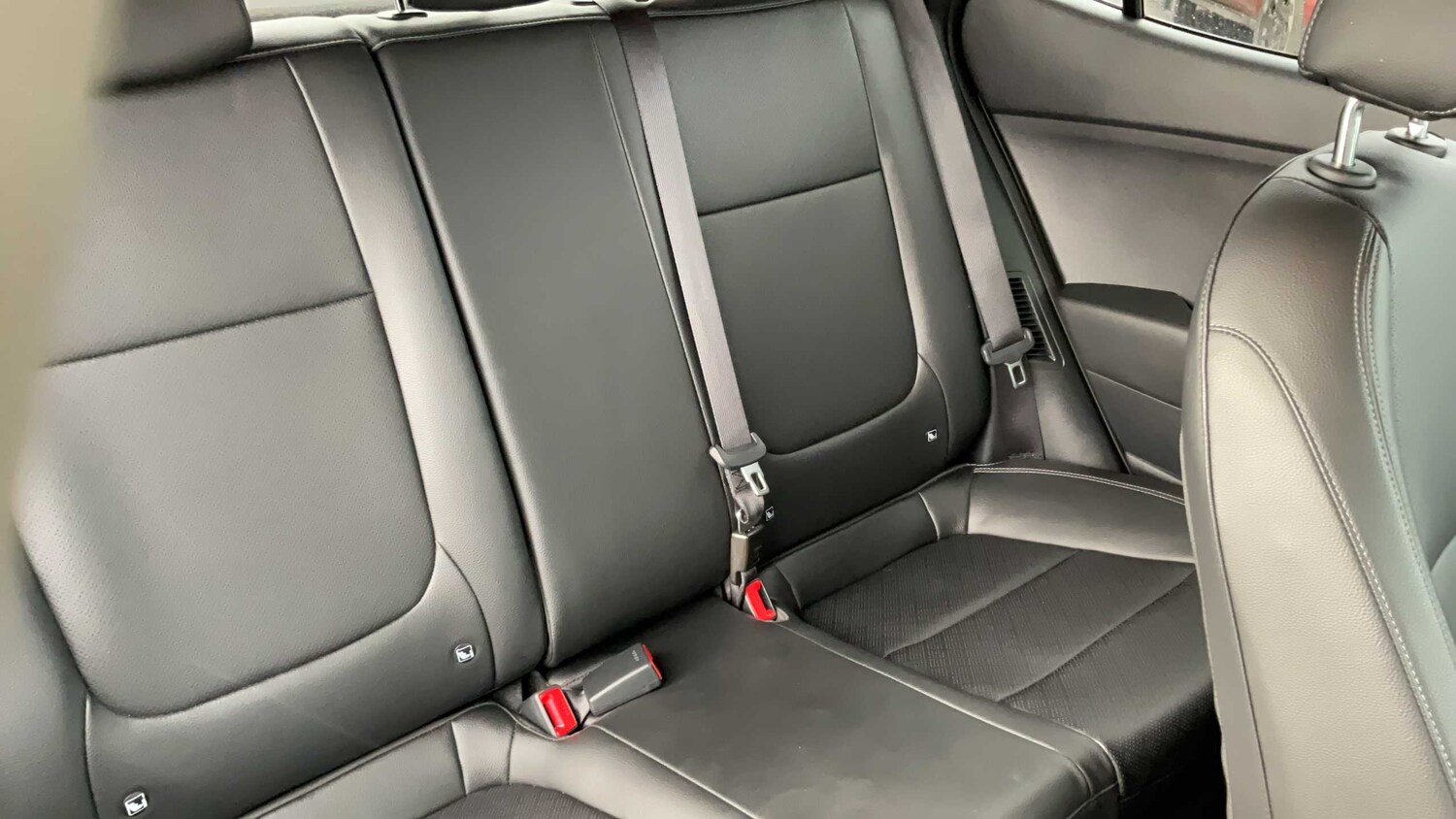 Used Kia Stonic for sale - 77962837: Photo 14