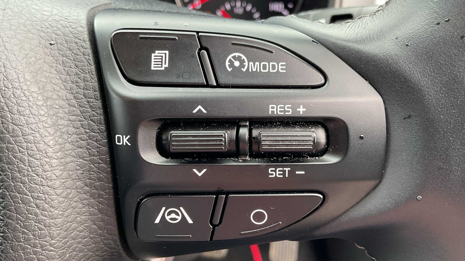 Used Kia Stonic for sale - 77962837: Photo 16