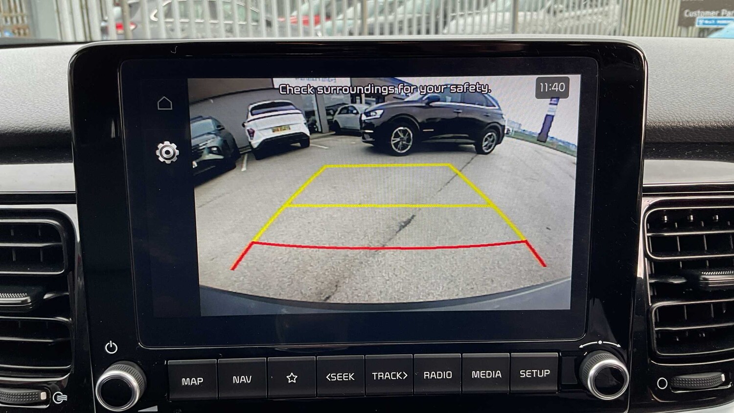 Used Kia Stonic for sale - 77962837: Photo 23