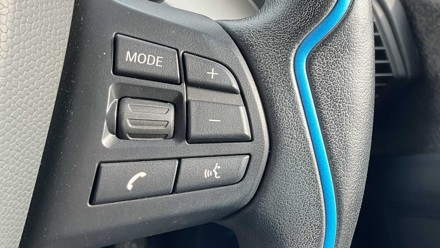 Used BMW i3 2020 for sale - 77983285: Photo 21