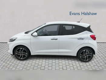 Used Hyundai i10 2024 for sale - 78831880: Photo