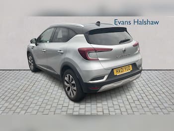 Used Renault Captur 2021 for sale - 79745237: Photo