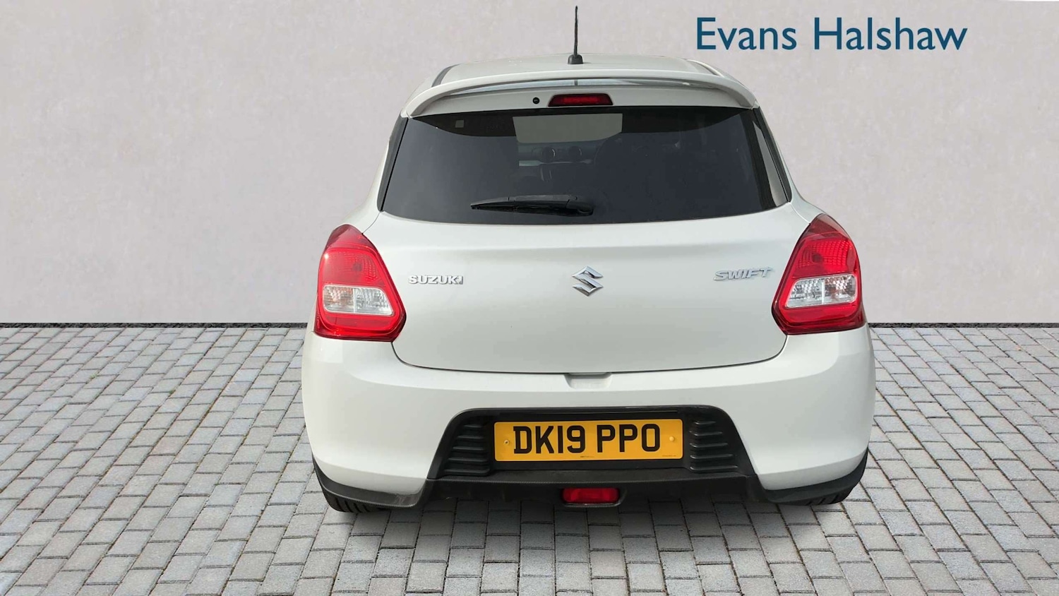 Used Suzuki Swift 2019 for sale - 77983289: Photo 5