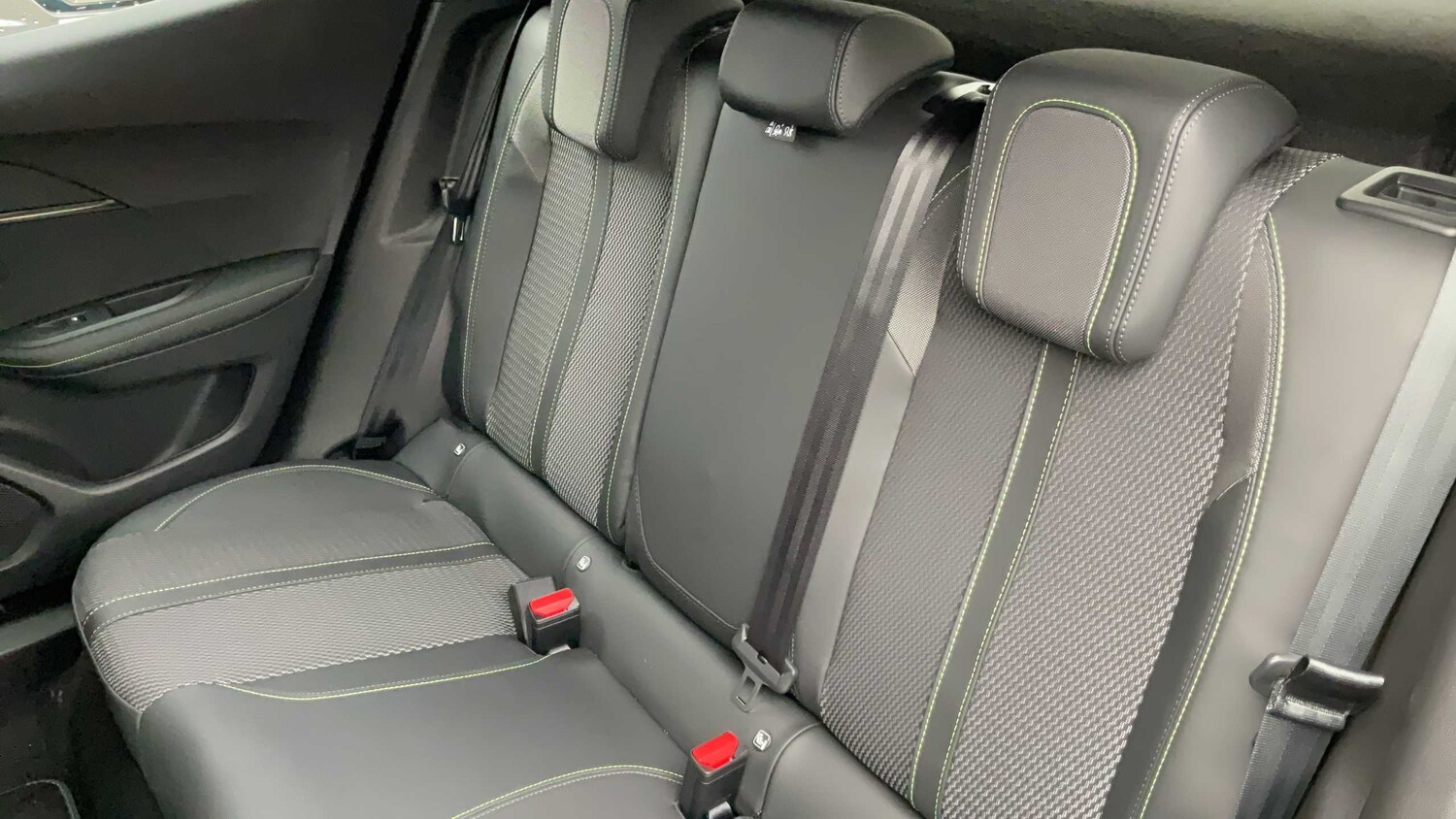 Used Peugeot 2008 for sale - 77962801: Photo 14