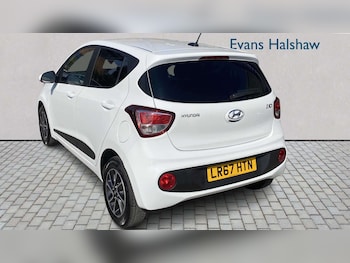 Used Hyundai i10 2018 for sale - 79391012: Photo